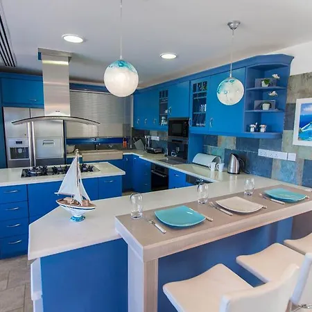 Oceanview 203 Villa *