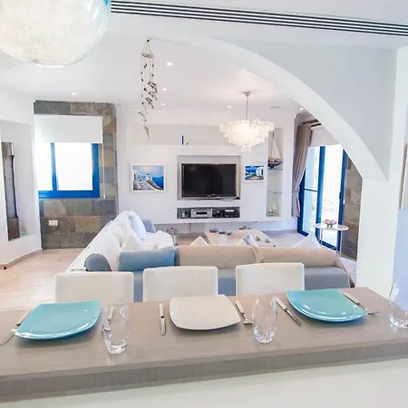 Oceanview 203 * Pernera