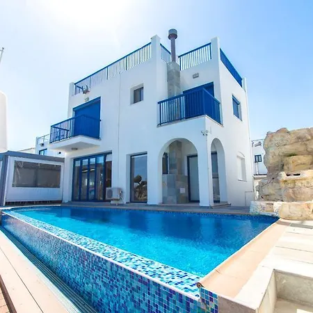 Oceanview 203