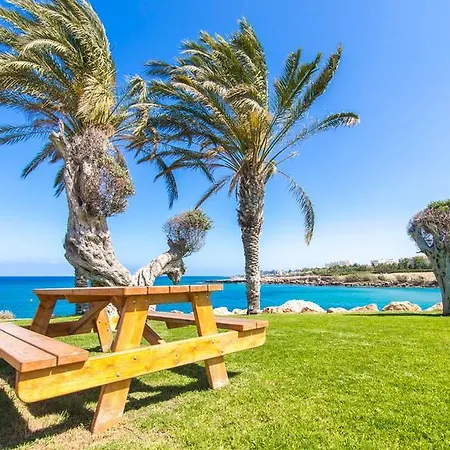 Villa Oceanview 203 *