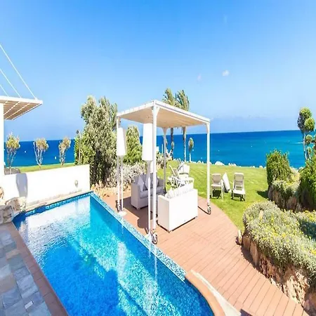 Oceanview 203 Villa Pernera