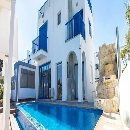 Villa Oceanview 203 Pernera