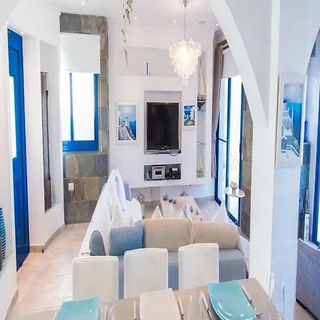 Oceanview 203 Pernera
